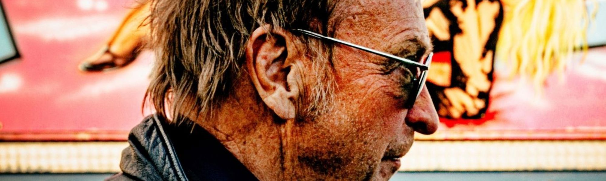 Model.HeaderVisualTitle