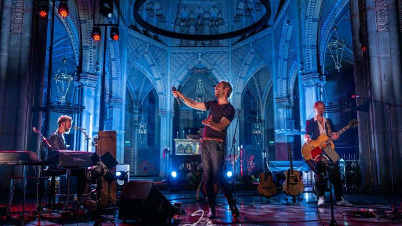 The Dutch Queen Unplugged 3