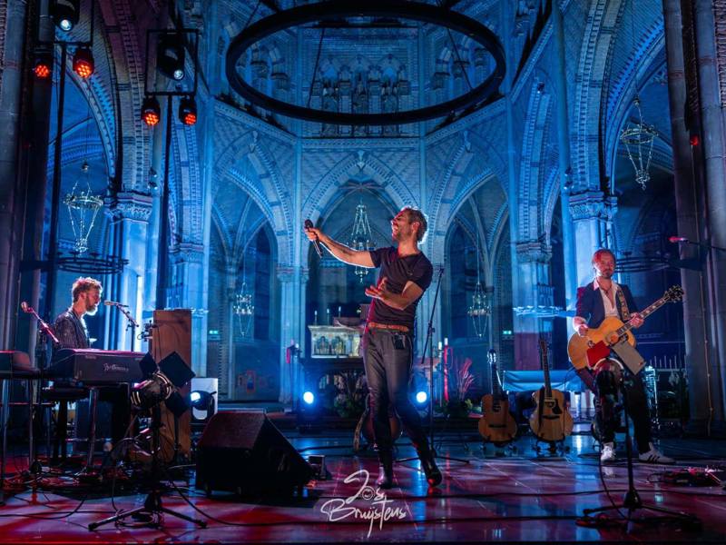 The Dutch Queen Unplugged 3