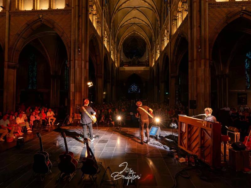 The Dutch Queen Unplugged 9